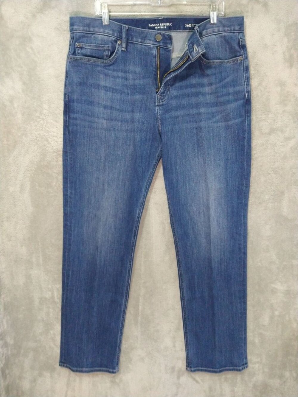 Banana Republic Jeans Mens 36x32 Blue Denim Traveler Straight Fit Stretch